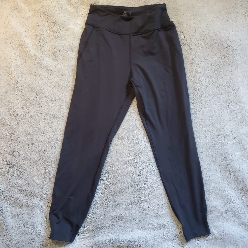 Reebok leggings